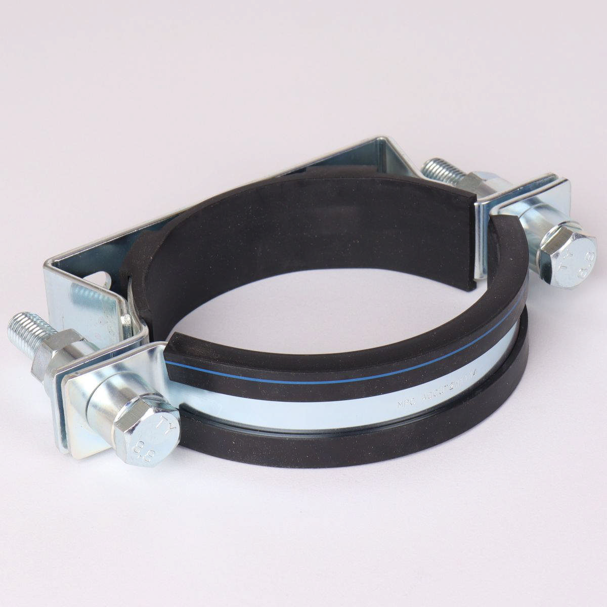 Clamp for akkumulator