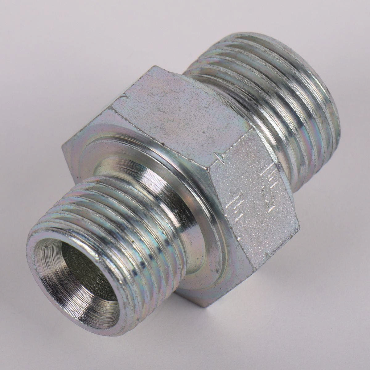Adapter for akkumulator