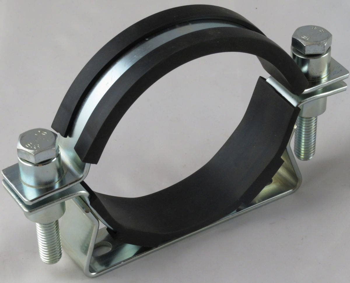 Clamp for akkumulator