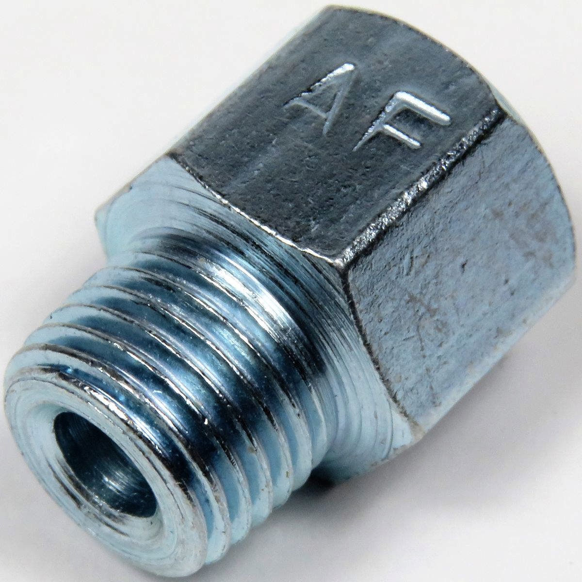 Nippelmuffe M10-18