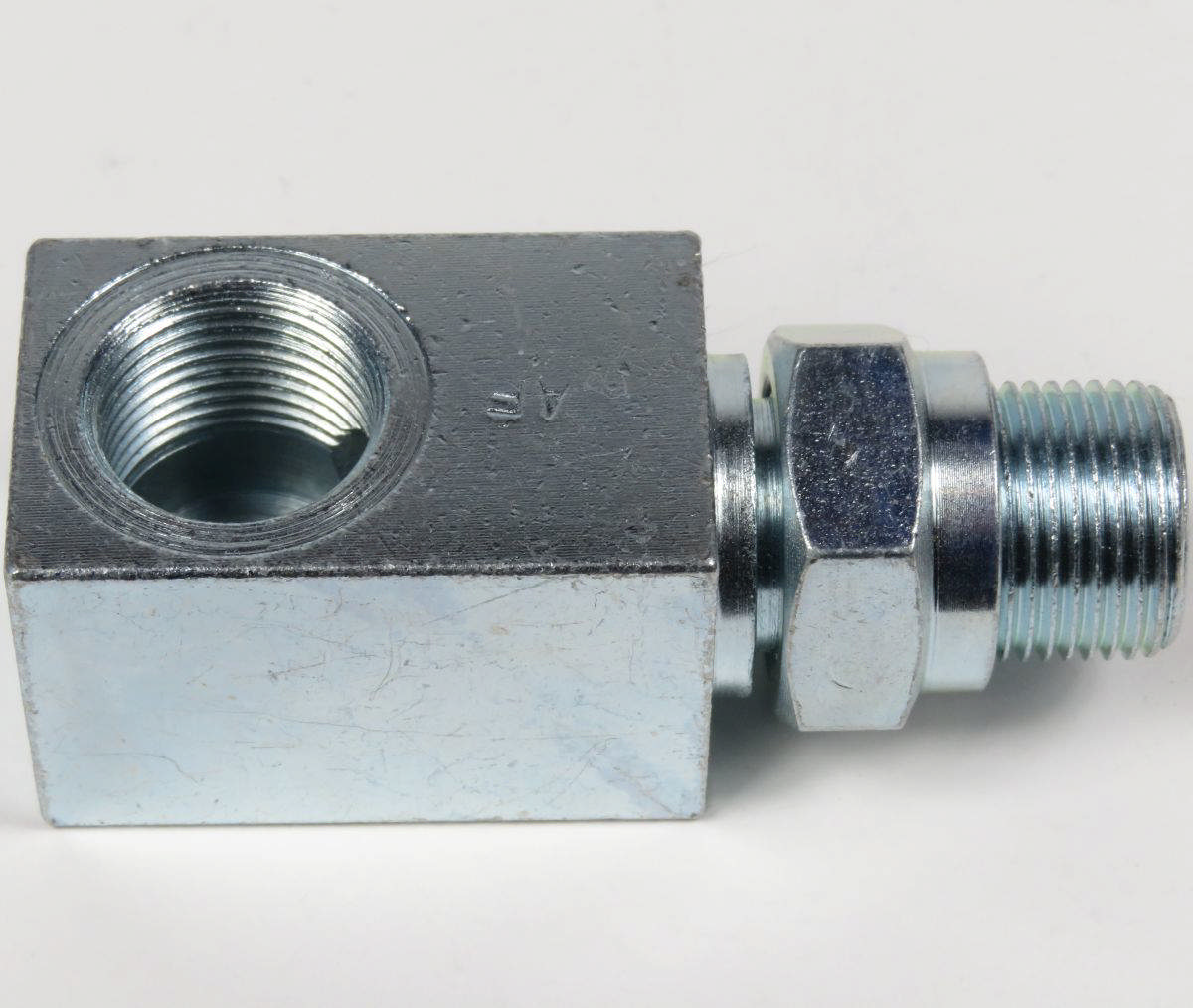 Vinkel for fyldestuds 90° m22x1,5