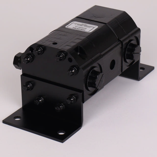 Tandhjulsflowdivider 2 x 4,24 cc.